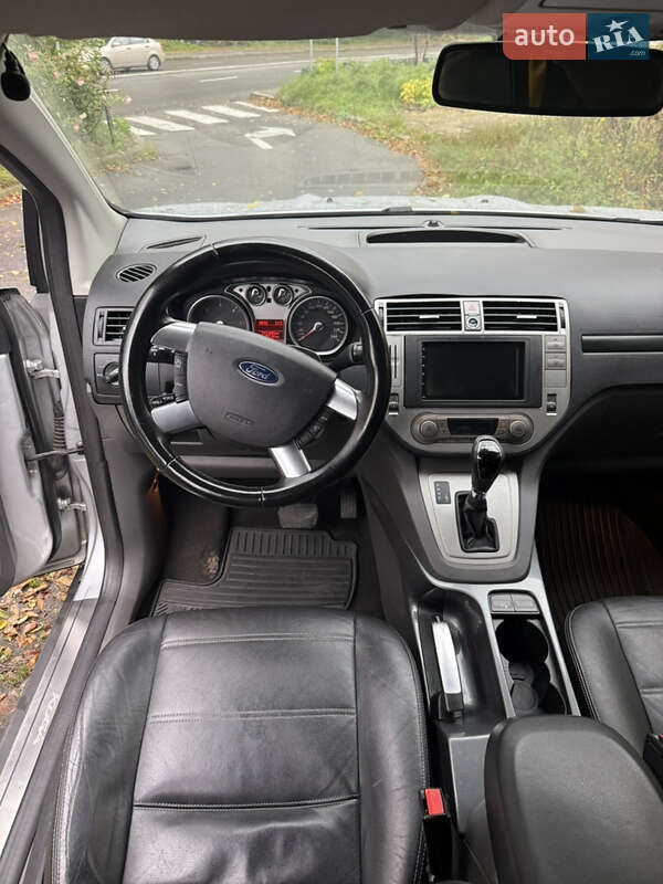 Позашляховик / Кросовер Ford Kuga 2012 в Києві