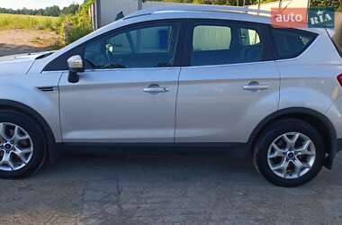Позашляховик / Кросовер Ford Kuga 2012 в Києві
