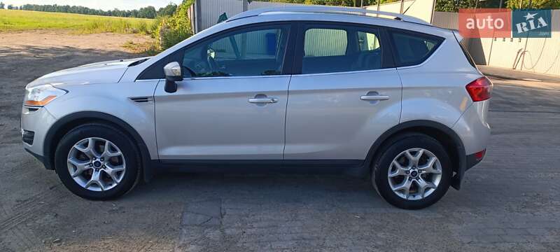 Внедорожник / Кроссовер Ford Kuga 2012 в Киеве фото 13 Внедорожник / Кроссовер Ford Kuga 2012 в Киеве