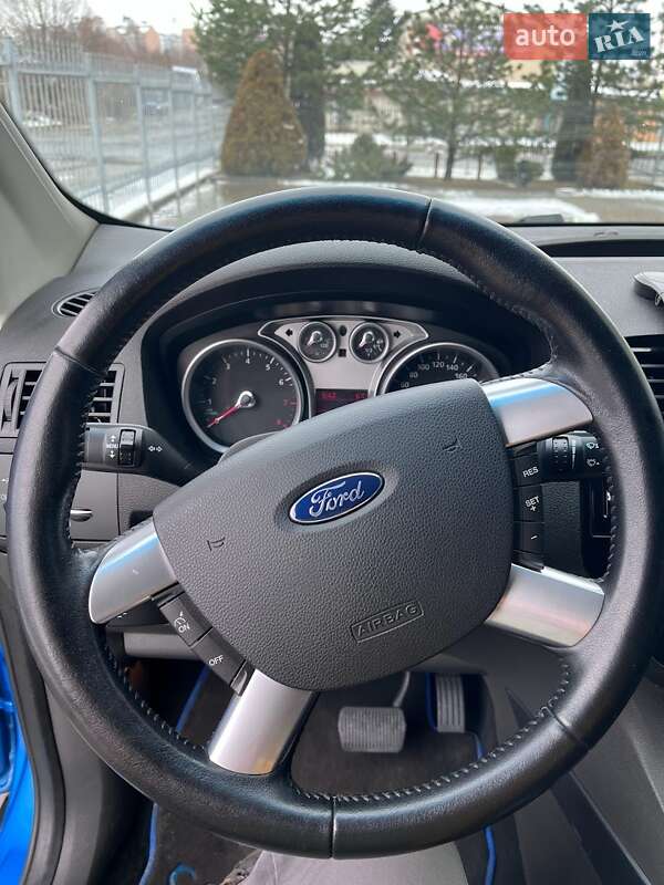 Позашляховик / Кросовер Ford Kuga 2010 в Львові