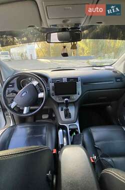 Внедорожник / Кроссовер Ford Kuga 2011 в 