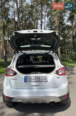 Внедорожник / Кроссовер Ford Kuga 2011 в 