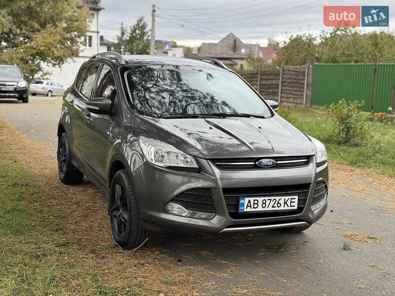 Внедорожник / Кроссовер Ford Kuga 2013 в Киеве