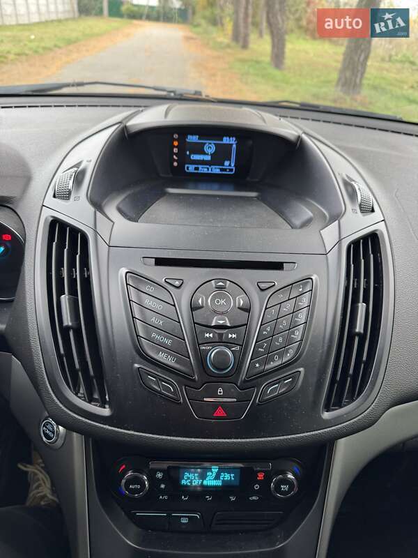 Внедорожник / Кроссовер Ford Kuga 2013 в Киеве