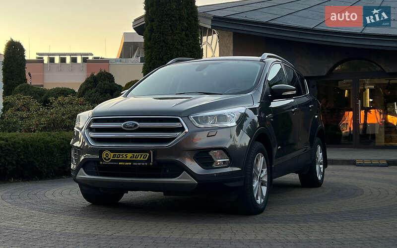 Позашляховик / Кросовер Ford Kuga 2017 в Львові фото 2 Позашляховик / Кросовер Ford Kuga 2017 в Львові