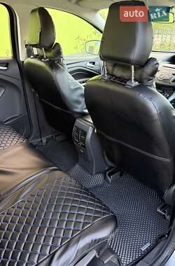 Позашляховик / Кросовер Ford Kuga 2018 в  фото 45 Позашляховик / Кросовер Ford Kuga 2018 в