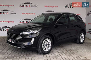 Внедорожник / Кроссовер Ford Kuga 2021 в 