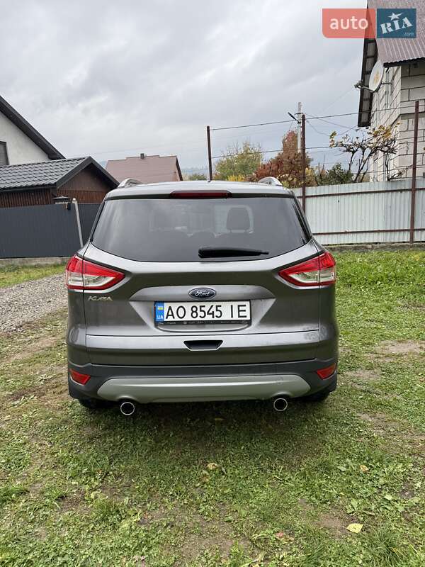 Внедорожник / Кроссовер Ford Kuga 2013 в Тячеве фото 8 Внедорожник / Кроссовер Ford Kuga 2013 в Тячеве