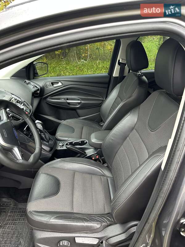 Внедорожник / Кроссовер Ford Kuga 2013 в Тячеве фото 17 Внедорожник / Кроссовер Ford Kuga 2013 в Тячеве