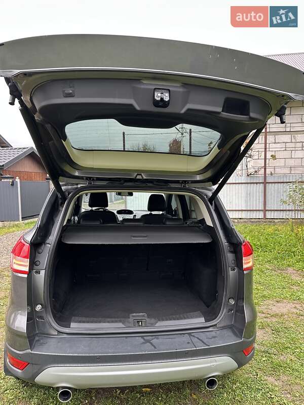 Внедорожник / Кроссовер Ford Kuga 2013 в Тячеве фото 22 Внедорожник / Кроссовер Ford Kuga 2013 в Тячеве