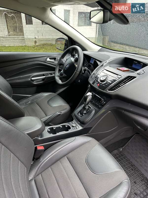 Внедорожник / Кроссовер Ford Kuga 2013 в Тячеве фото 27 Внедорожник / Кроссовер Ford Kuga 2013 в Тячеве