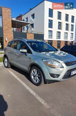 Позашляховик / Кросовер Ford Kuga 2010 в Рівному
