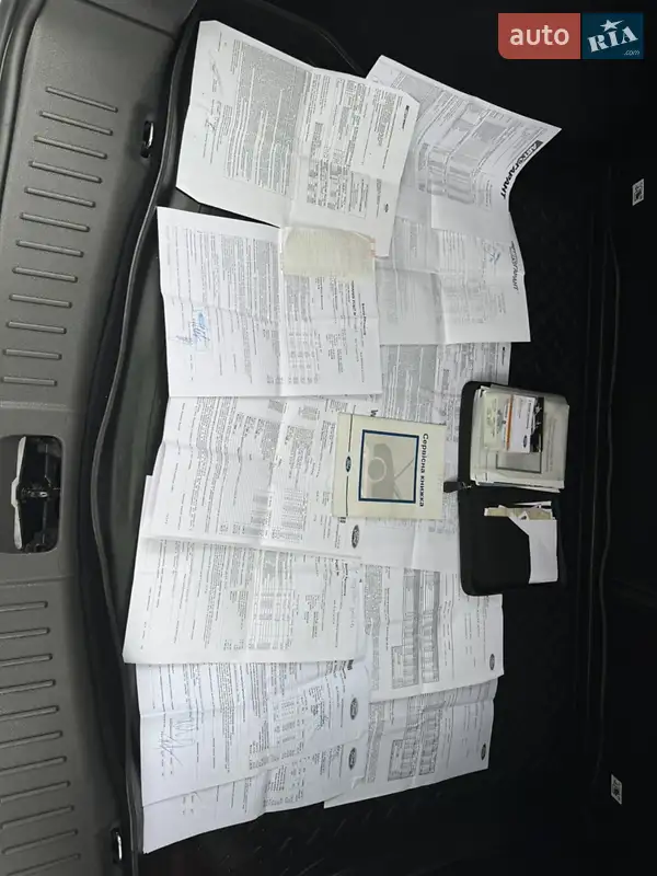 Позашляховик / Кросовер Ford Kuga 2011 в Києві документ