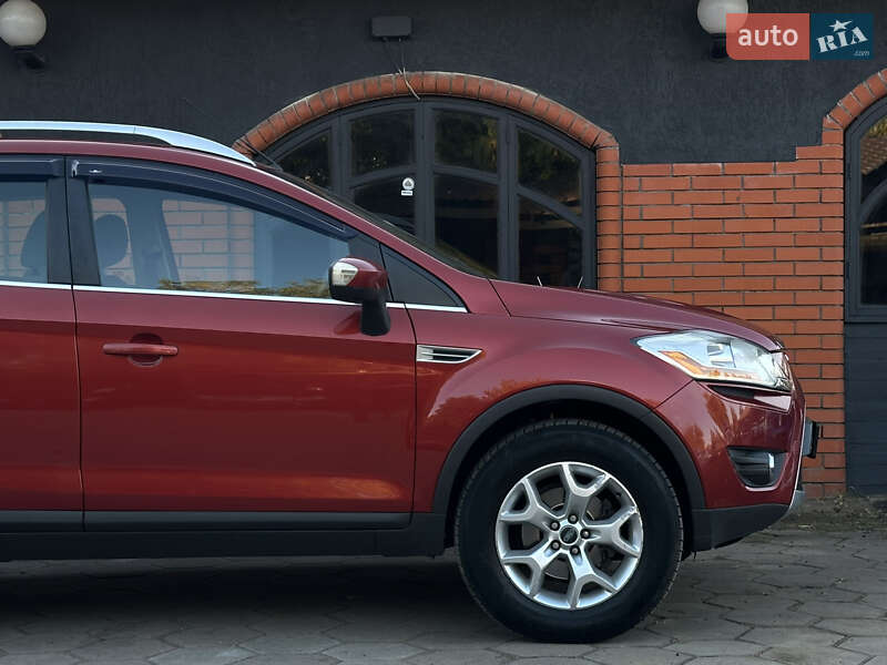Внедорожник / Кроссовер Ford Kuga 2010 в Николаеве фото 16 Внедорожник / Кроссовер Ford Kuga 2010 в Николаеве