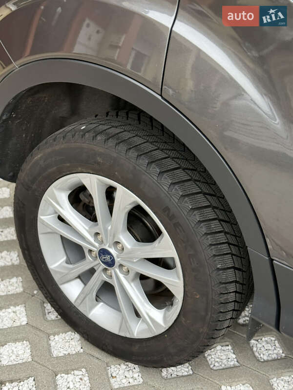 Внедорожник / Кроссовер Ford Kuga 2019 в Хмельницком фото 48 Внедорожник / Кроссовер Ford Kuga 2019 в Хмельницком