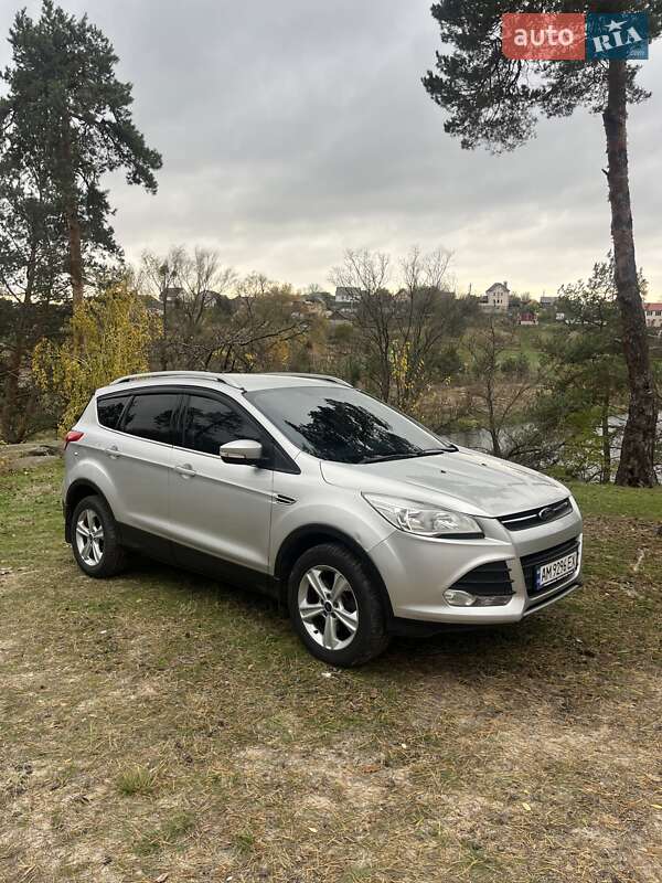 Внедорожник / Кроссовер Ford Kuga 2014 в Житомире фото 7 Внедорожник / Кроссовер Ford Kuga 2014 в Житомире