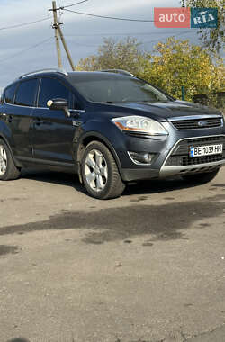 Внедорожник / Кроссовер Ford Kuga 2010 в 