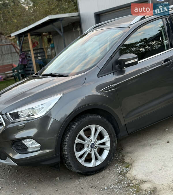 Внедорожник / Кроссовер Ford Kuga 2019 в Хмельницком фото 4 Внедорожник / Кроссовер Ford Kuga 2019 в Хмельницком