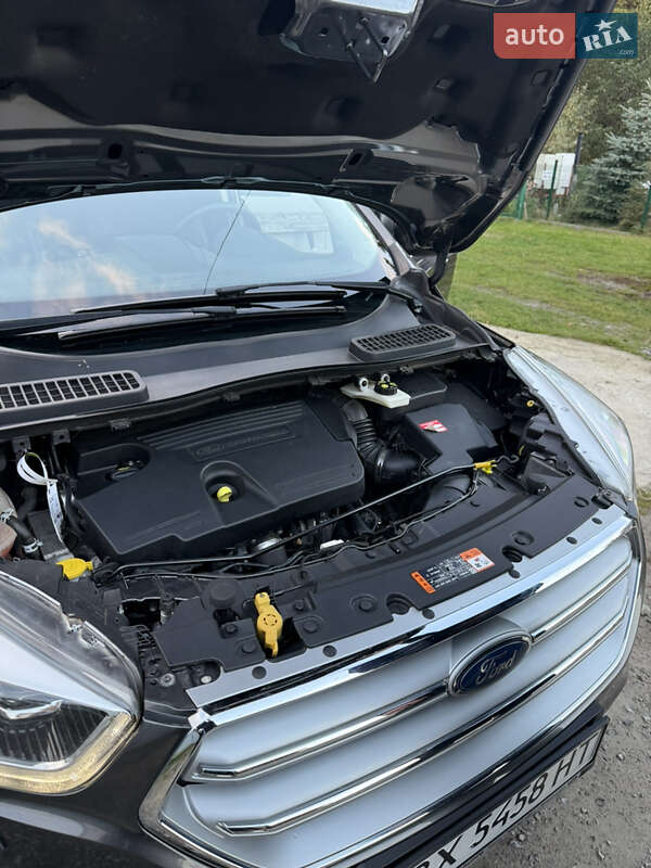 Внедорожник / Кроссовер Ford Kuga 2019 в Хмельницком фото 8 Внедорожник / Кроссовер Ford Kuga 2019 в Хмельницком