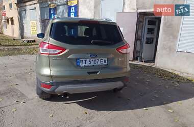 Внедорожник / Кроссовер Ford Kuga 2013 в 