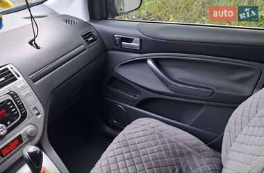 Внедорожник / Кроссовер Ford Kuga 2012 в Чернигове