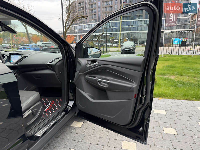 Внедорожник / Кроссовер Ford Kuga 2019 в Ужгороде фото 45 Внедорожник / Кроссовер Ford Kuga 2019 в Ужгороде