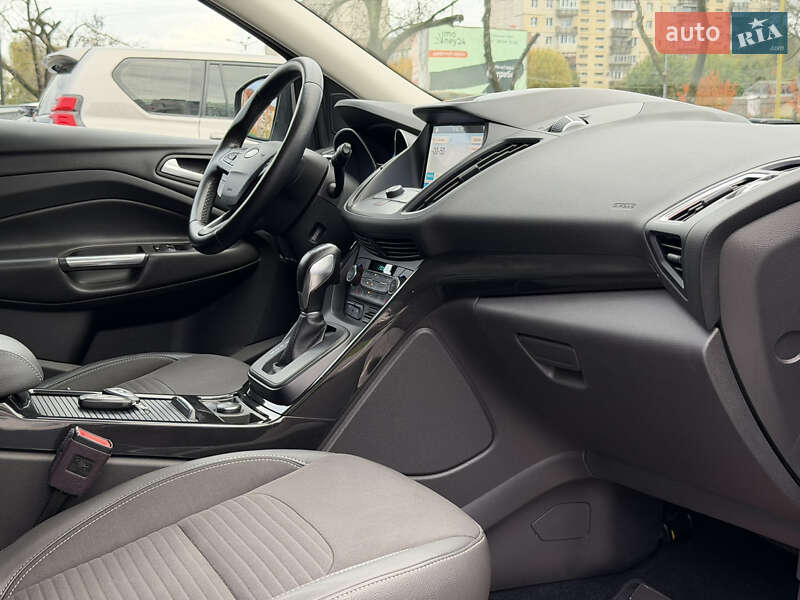 Внедорожник / Кроссовер Ford Kuga 2019 в Ужгороде фото 55 Внедорожник / Кроссовер Ford Kuga 2019 в Ужгороде