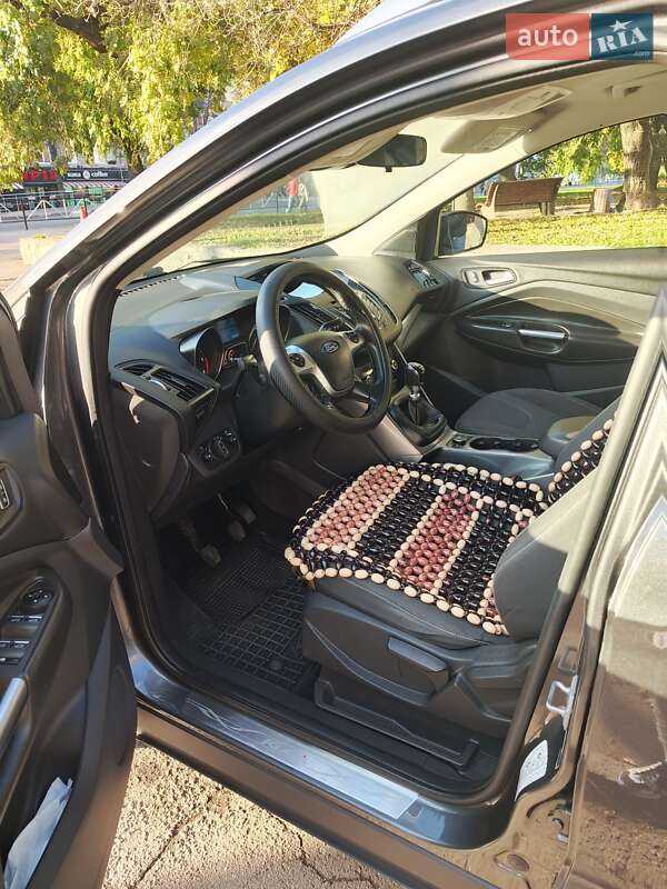 Внедорожник / Кроссовер Ford Kuga 2016 в Красилове фото 8 Внедорожник / Кроссовер Ford Kuga 2016 в Красилове