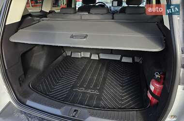 Внедорожник / Кроссовер Ford Kuga 2013 в 