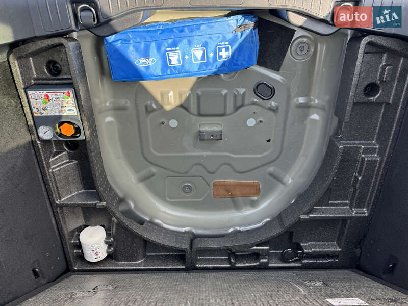 Внедорожник / Кроссовер Ford Kuga 2021 в Лопатине фото 23 Внедорожник / Кроссовер Ford Kuga 2021 в Лопатине