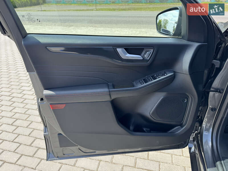 Внедорожник / Кроссовер Ford Kuga 2021 в Лопатине фото 32 Внедорожник / Кроссовер Ford Kuga 2021 в Лопатине