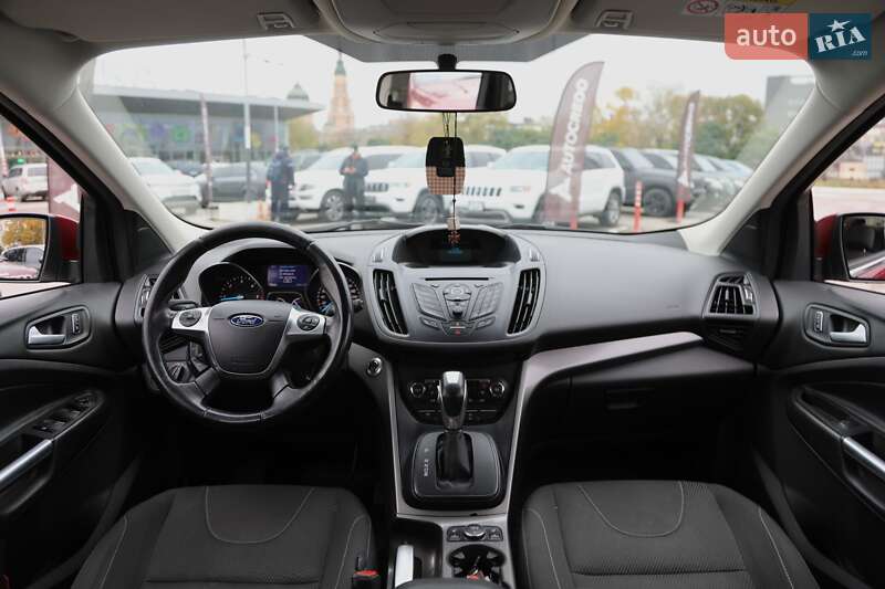 Внедорожник / Кроссовер Ford Kuga 2015 в Харькове фото 12 Внедорожник / Кроссовер Ford Kuga 2015 в Харькове