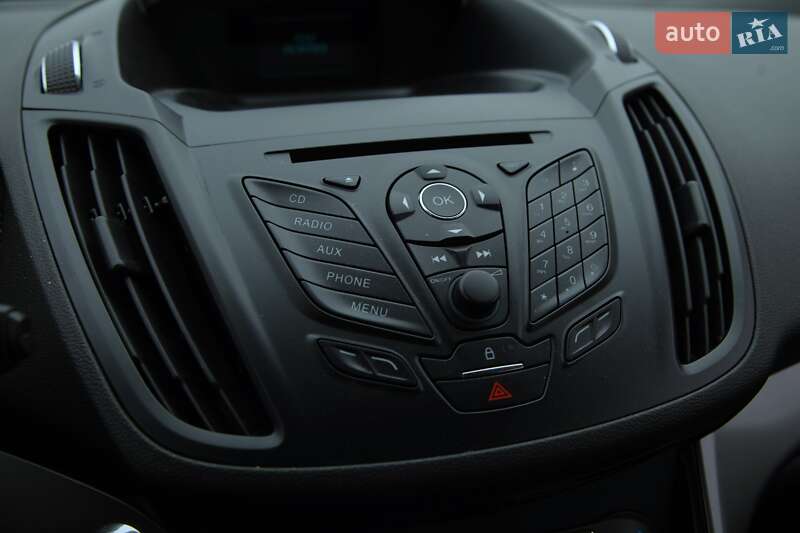 Внедорожник / Кроссовер Ford Kuga 2015 в Харькове фото 17 Внедорожник / Кроссовер Ford Kuga 2015 в Харькове