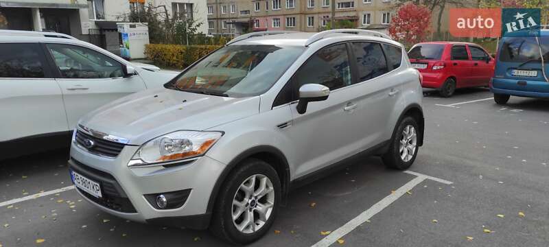 Внедорожник / Кроссовер Ford Kuga 2011 в Виннице