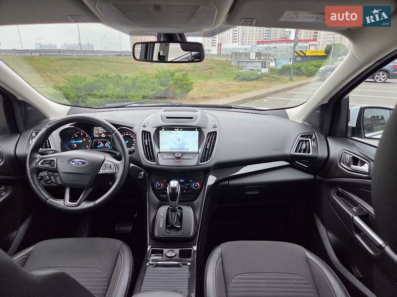 Внедорожник / Кроссовер Ford Kuga 2019 в Киеве