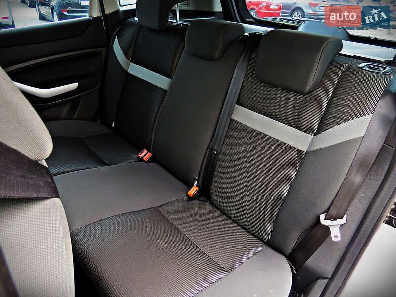 Внедорожник / Кроссовер Ford Kuga 2011 в Черкассах