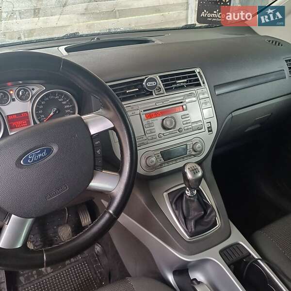 Внедорожник / Кроссовер Ford Kuga 2011 в Овруче