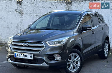 Позашляховик / Кросовер Ford Kuga 2018 в Стрию
