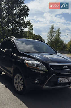 Внедорожник / Кроссовер Ford Kuga 2012 в Тернополе