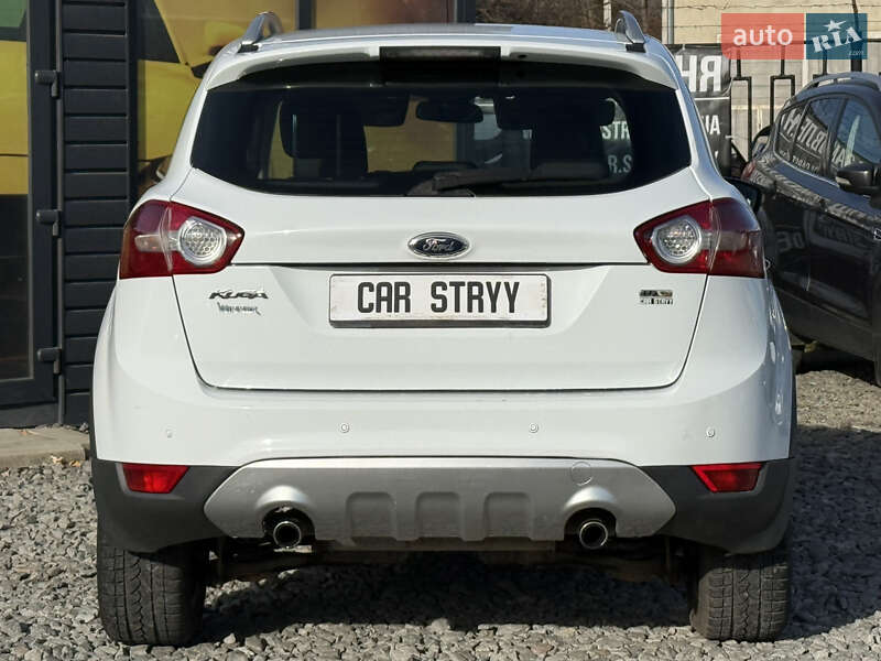 Позашляховик / Кросовер Ford Kuga 2010 в Стрию