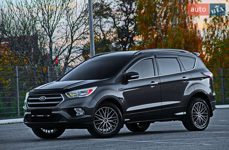 Внедорожник / Кроссовер Ford Kuga 2018 в Днепре фото Внедорожник / Кроссовер Ford Kuga 2018 в Днепре