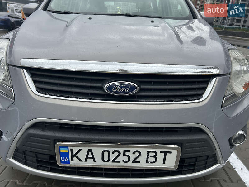 Внедорожник / Кроссовер Ford Kuga 2011 в Киеве фото 15 Внедорожник / Кроссовер Ford Kuga 2011 в Киеве