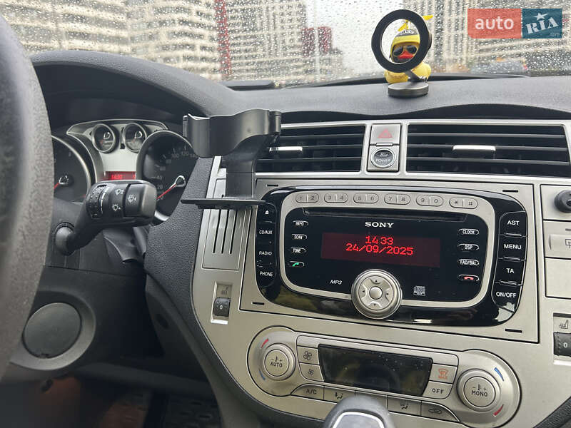 Внедорожник / Кроссовер Ford Kuga 2011 в Киеве фото 45 Внедорожник / Кроссовер Ford Kuga 2011 в Киеве