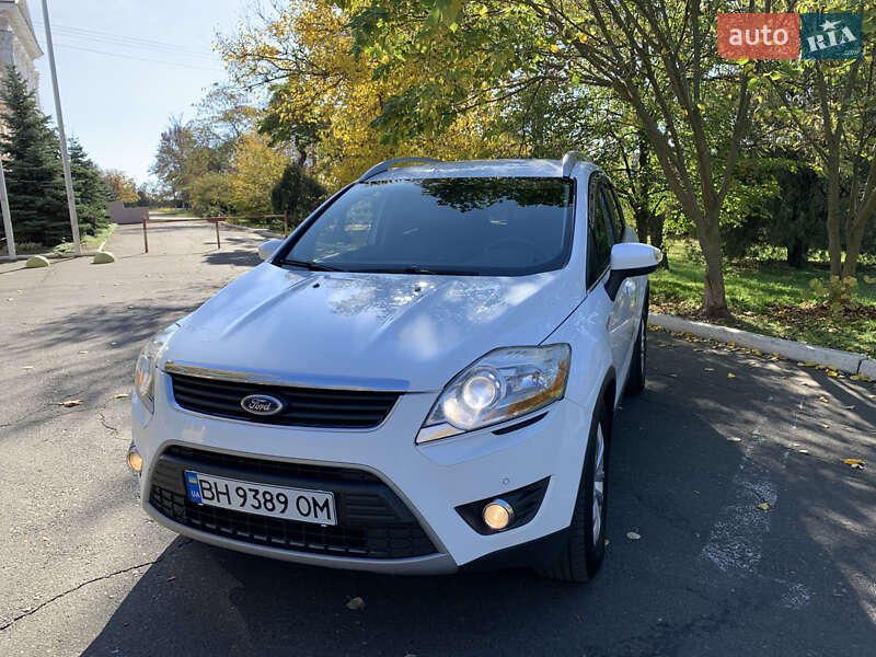 Внедорожник / Кроссовер Ford Kuga 2011 в Одессе