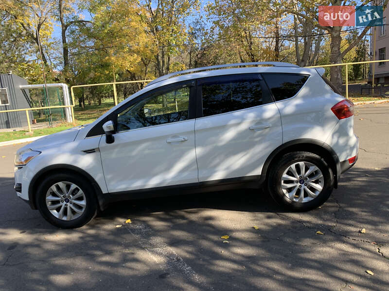 Внедорожник / Кроссовер Ford Kuga 2011 в Одессе