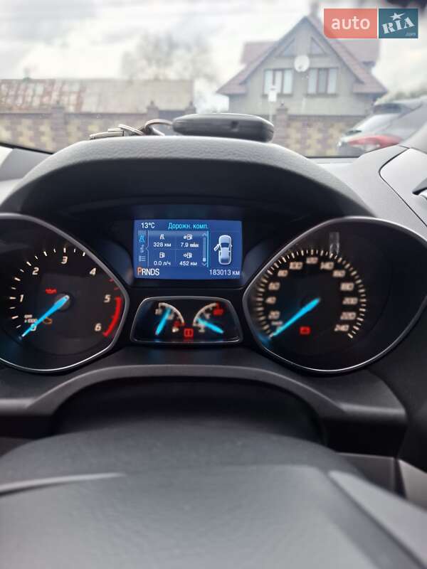 Внедорожник / Кроссовер Ford Kuga 2014 в Звягеле