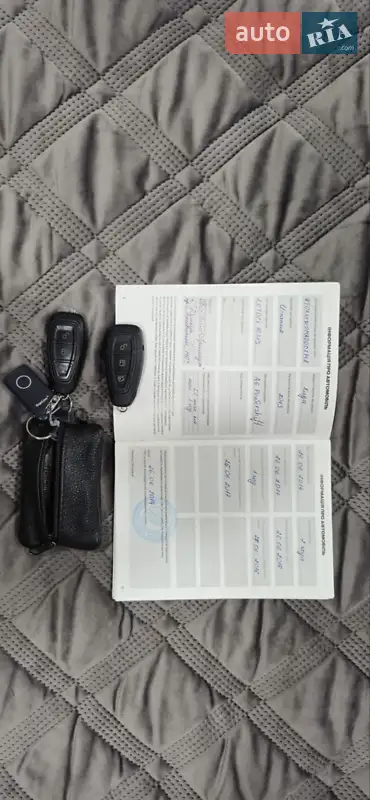 Внедорожник / Кроссовер Ford Kuga 2013 в Днепре документ