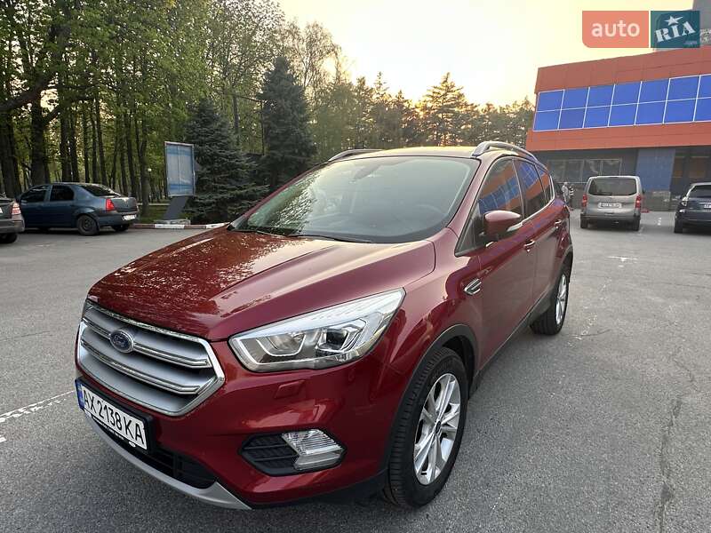Позашляховик / Кросовер Ford Kuga 2019 в Харкові фото 3 Позашляховик / Кросовер Ford Kuga 2019 в Харкові