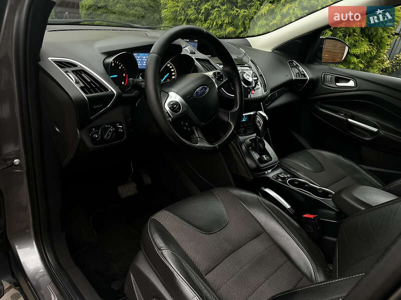 Внедорожник / Кроссовер Ford Kuga 2014 в Дрогобыче