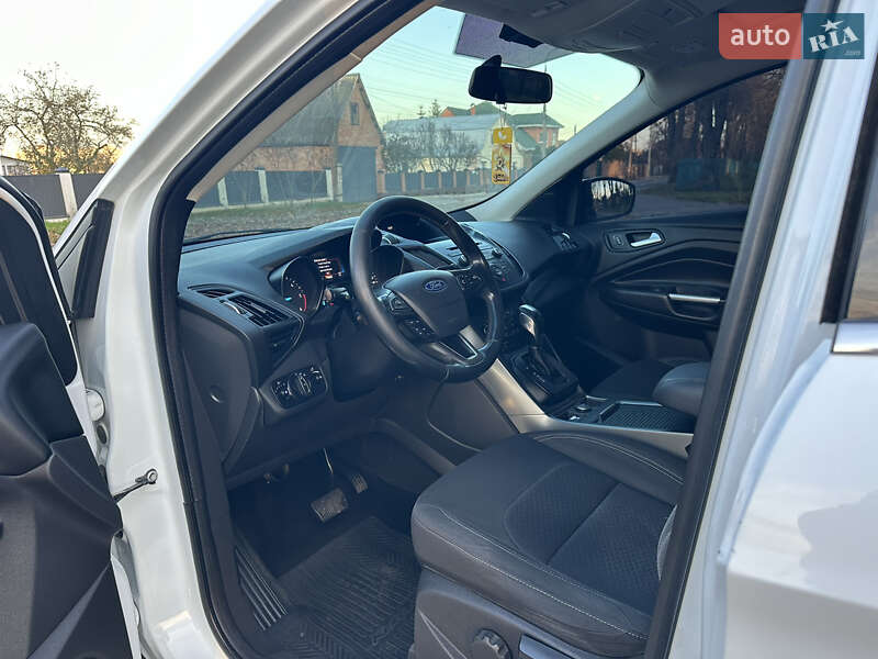 Внедорожник / Кроссовер Ford Kuga 2017 в Виннице фото 32 Внедорожник / Кроссовер Ford Kuga 2017 в Виннице